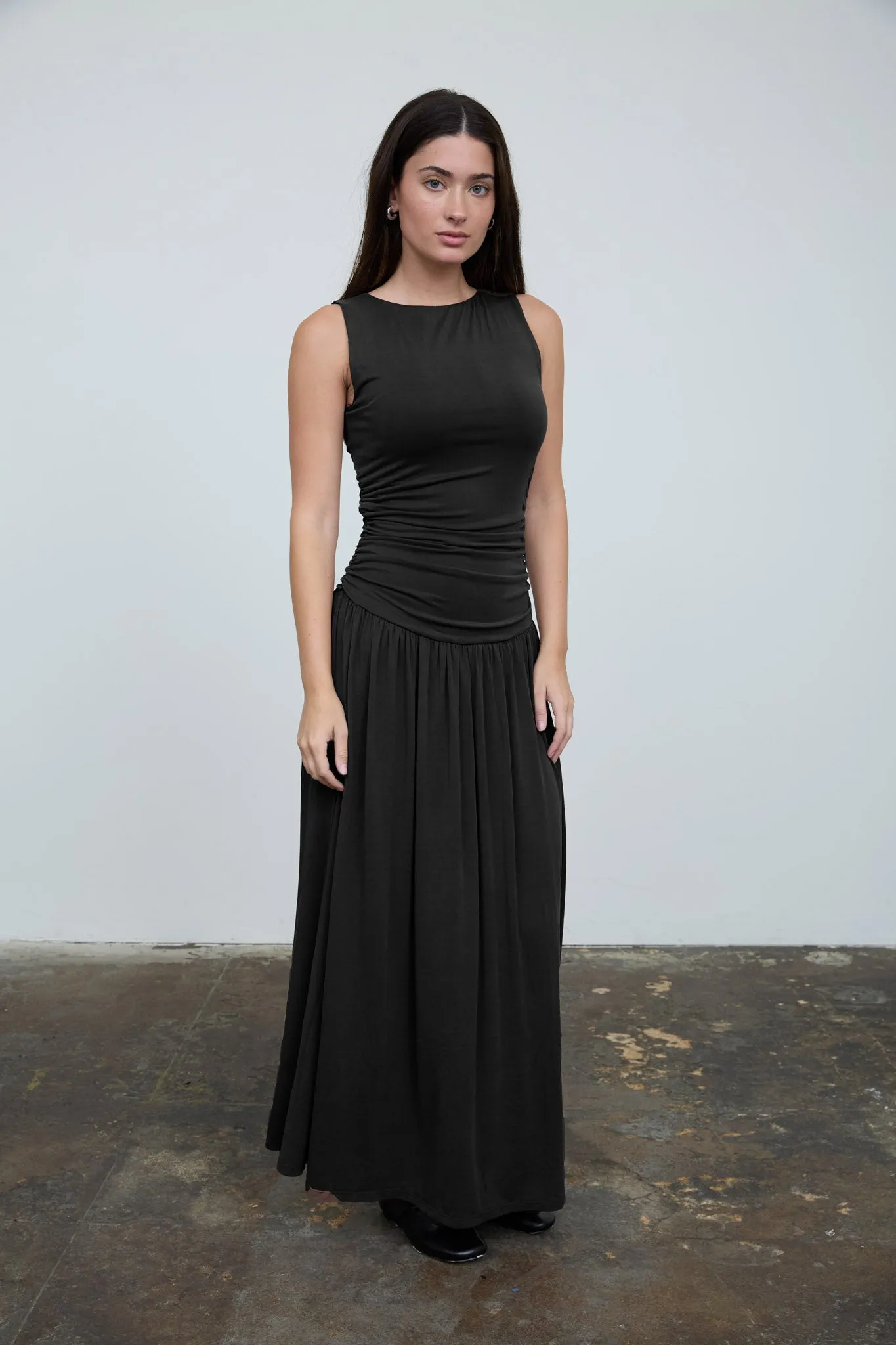 GATHERED BODICE SLEEVELESS MAXI DRESS sold by Blu Pepper product image thumbnail 5