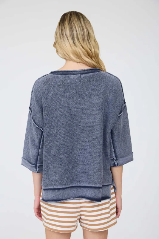 WASHED INVERTED SEAM SHORT SLEEVE SWEATSHIRT made by J.O.A.