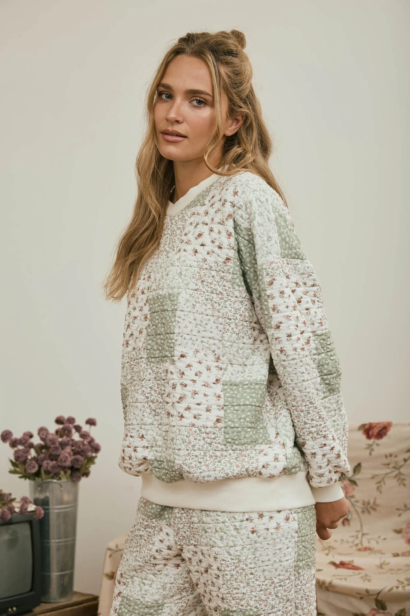 MULTI-FLORAL PATCHWORK LONG SLEEVE KNIT TOP (PRE-ORDER) sold by Blu Pepper product image thumbnail 3