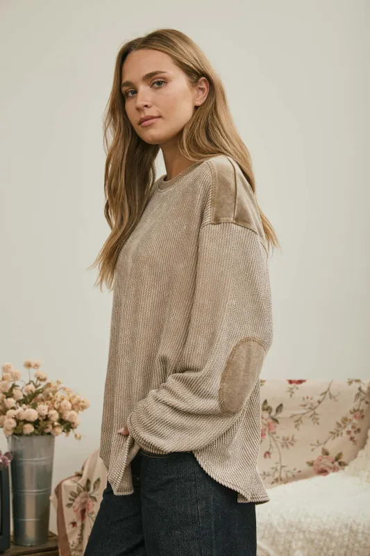 BOXY TEXTURED LONG SLEEVE WASHED KNIT TOP made by J.O.A.