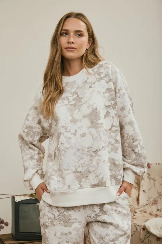 FLORAL WASH BOXY CREW KNIT TOP made by J.O.A.