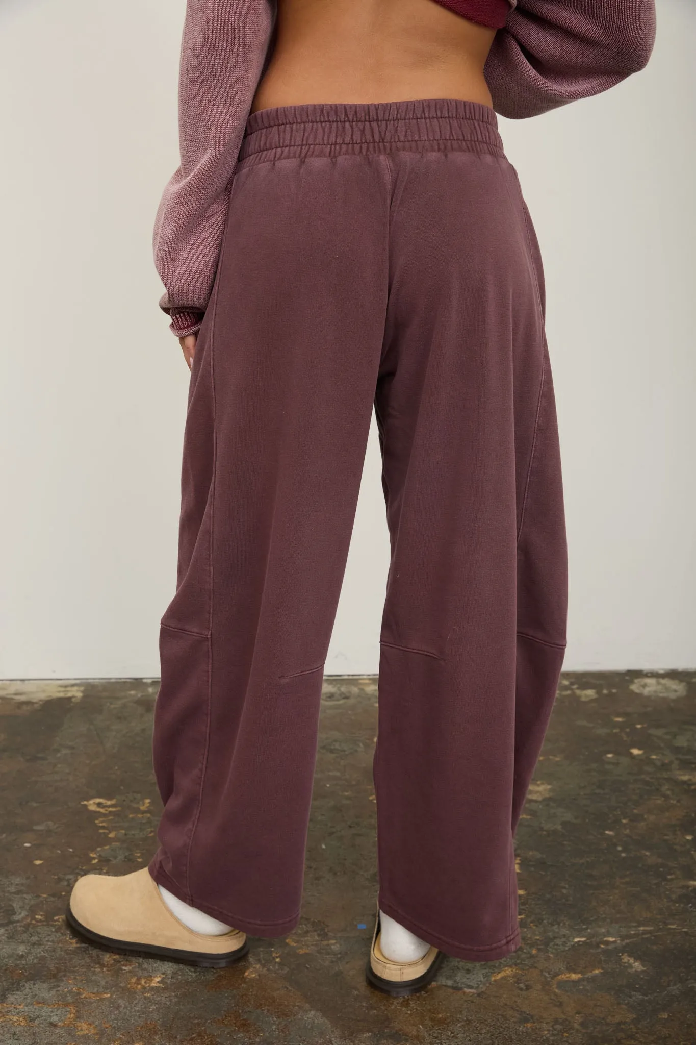 SMOCKED WAIST DRAWSTRING BARREL LEG SWEATPANTS sold by Blu Pepper product image thumbnail 4