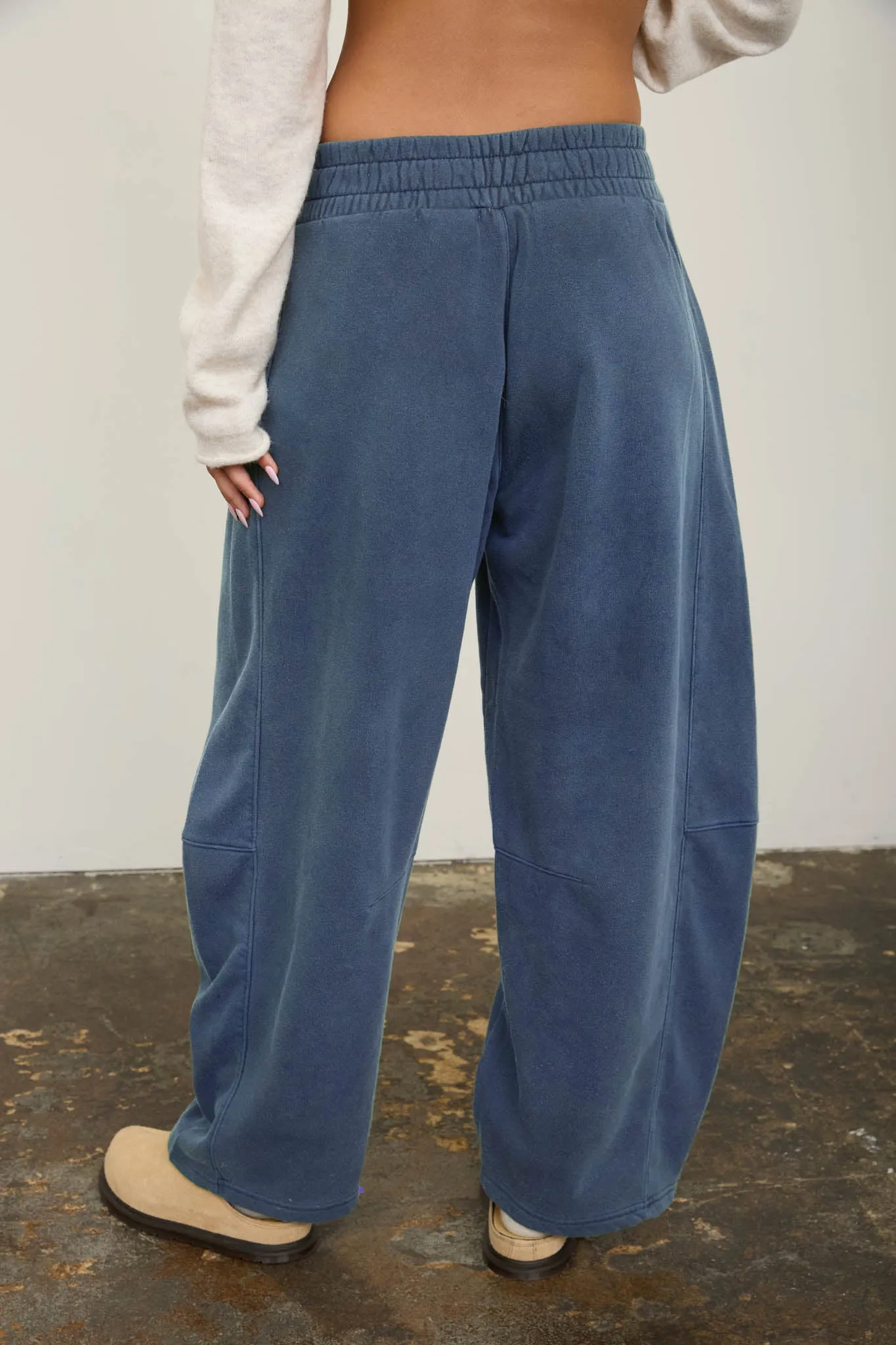 SMOCKED WAIST DRAWSTRING BARREL LEG SWEATPANTS sold by Blu Pepper product image thumbnail 5