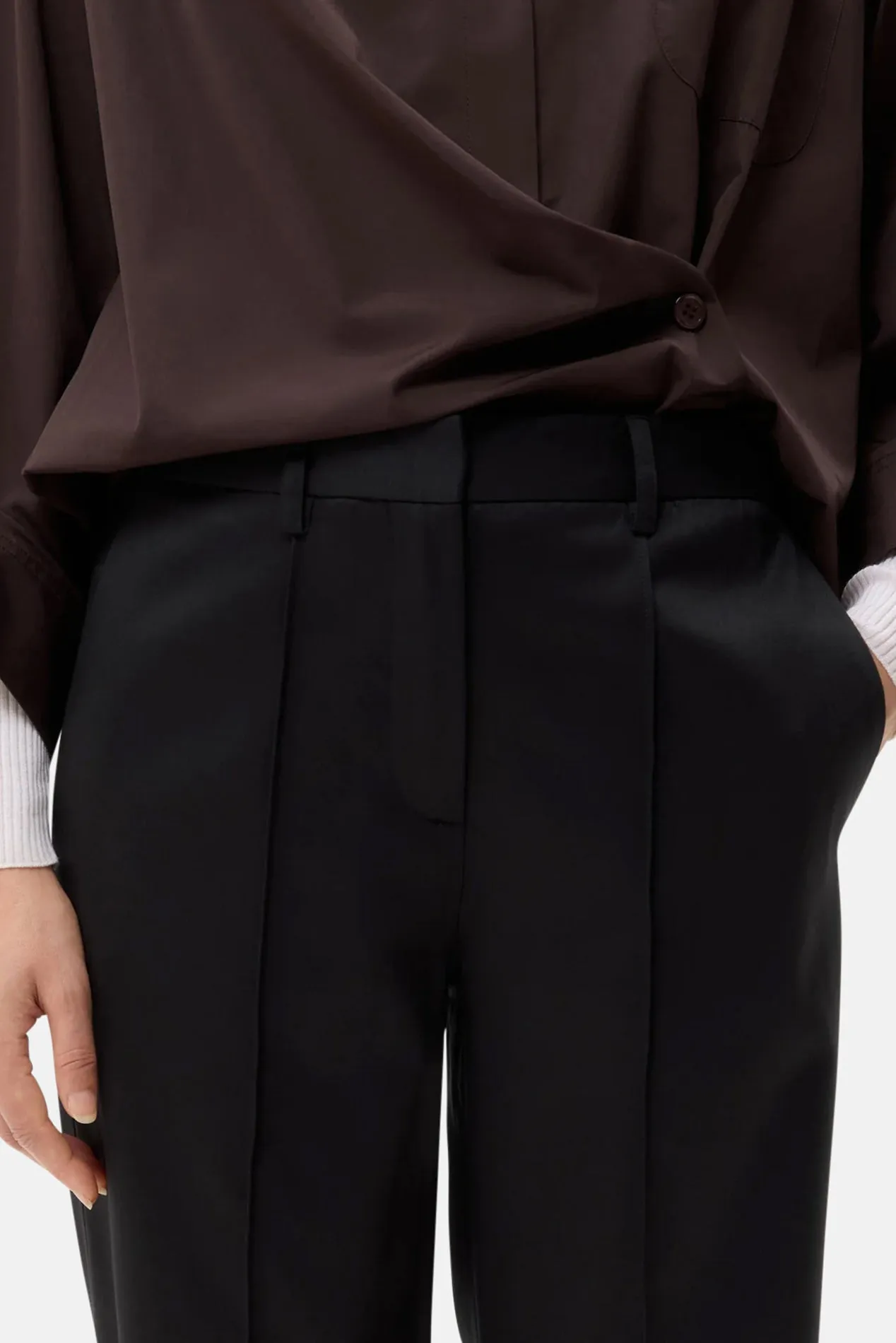 Harrison Pant In Tux Wool Suiting Black sold by Blue & Cream product image thumbnail 4