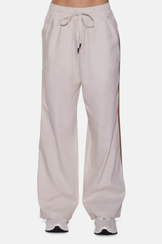 Georgica Beach Poplin Pant Beige w/Brown sold by Blue & Cream
