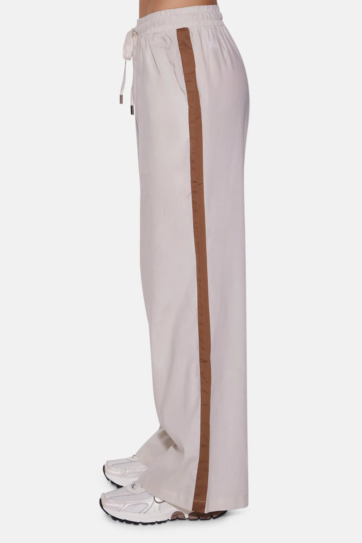 Georgica Beach Poplin Pant Beige w/Brown sold by Blue & Cream product image thumbnail 2