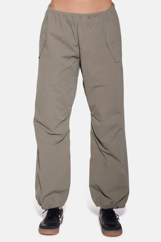 Justine Cotton Parachute Pant Olive sold by Blue & Cream