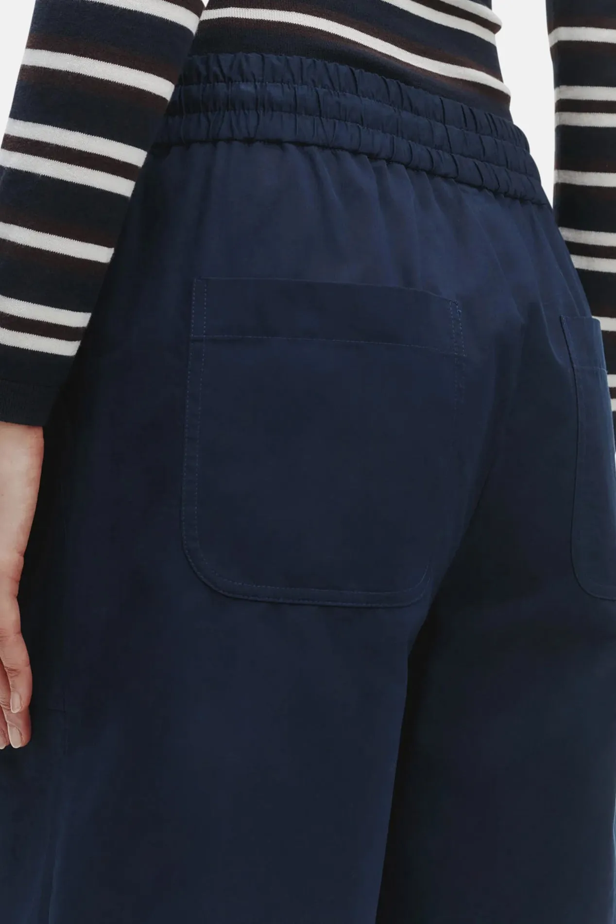 Main Street Pant with Side Pleat in Dark Midnight sold by Blue & Cream product image thumbnail 4