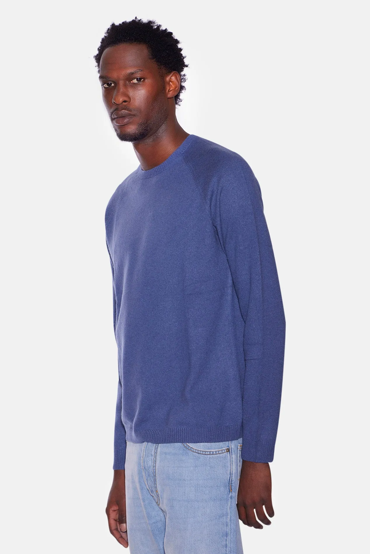 Meadow Raglan Crewneck Indigo sold by Blue & Cream product image thumbnail 2