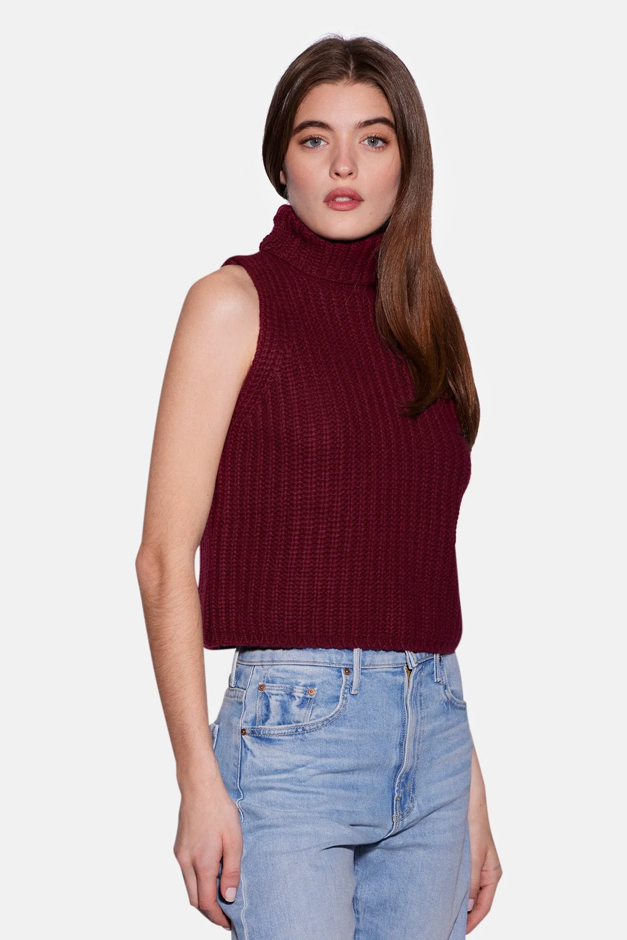 Maya Cashmere Sleeveless Turtleneck Burgundy sold by Blue & Cream product image thumbnail 3