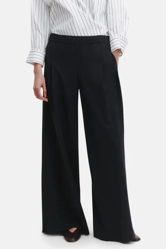 Eva Pant With Tux Pleat Midnight sold by Blue & Cream