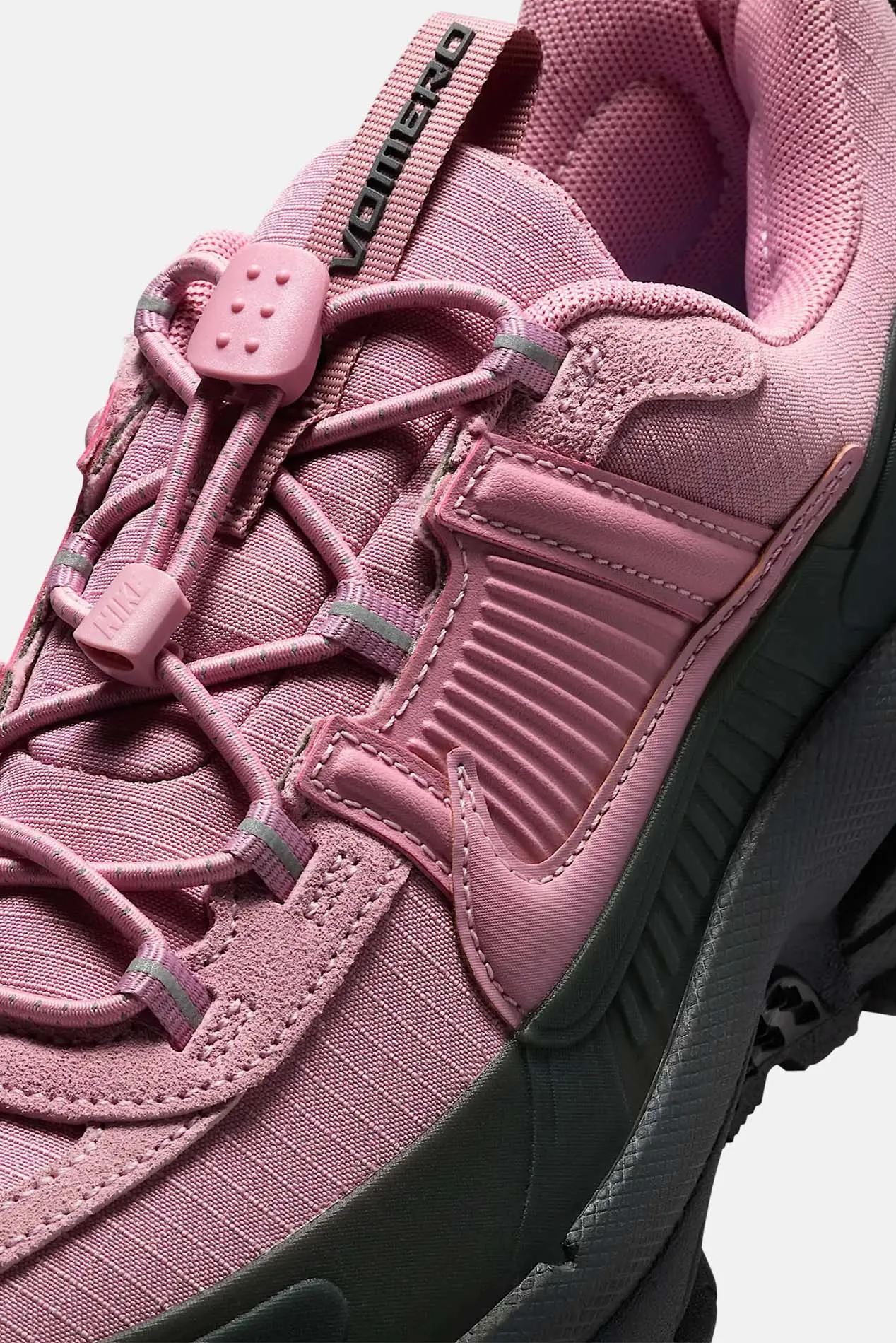 Women's Zoom Vomero Roam 'Anthracite/Elemental Pink' sold by Blue & Cream product image thumbnail 3