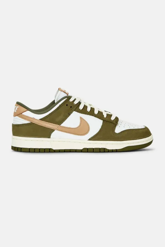 Men's Dunk Low Retro Premium "Medium Olive" sold by Blue & Cream