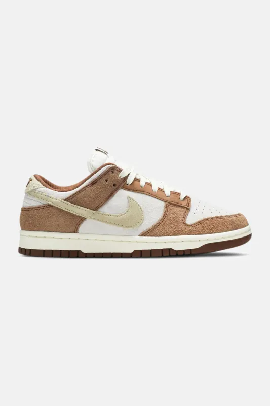 Mens Dunk Low Premium 'Medium Curry' sold by Blue & Cream