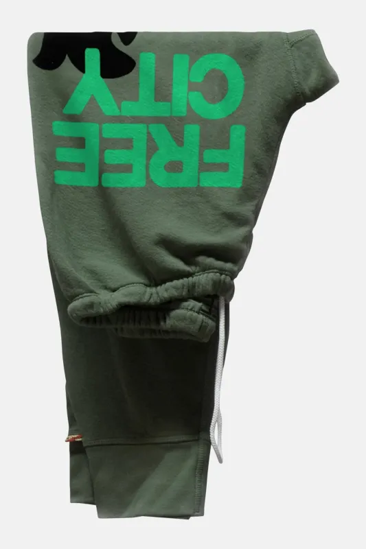 FREECITY LARGE 3/4 Sweats Putty sold by Blue & Cream