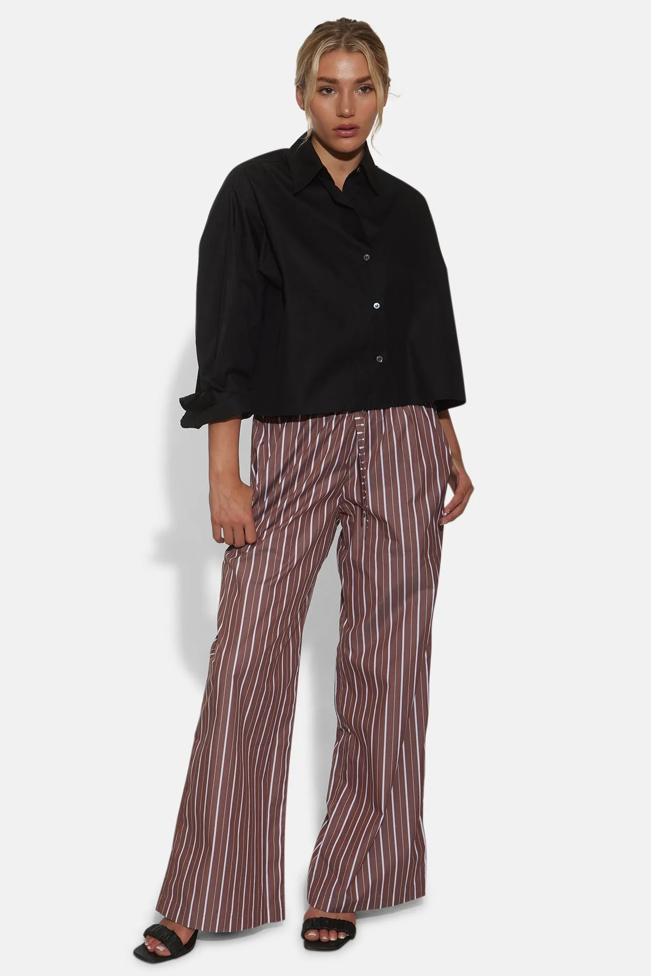 Gansett Poplin Crop Shirt Black sold by Blue & Cream product image thumbnail 2