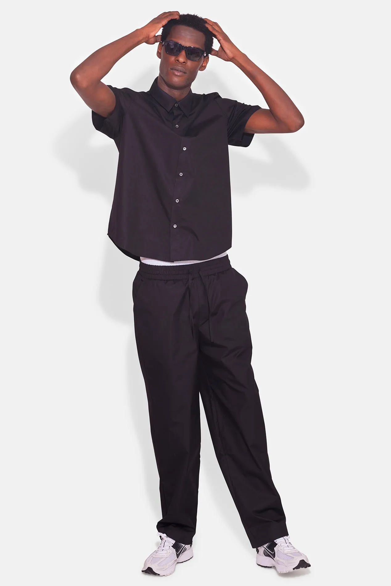Poplin Short Sleeve Buttondown Black sold by Blue & Cream product image thumbnail 5