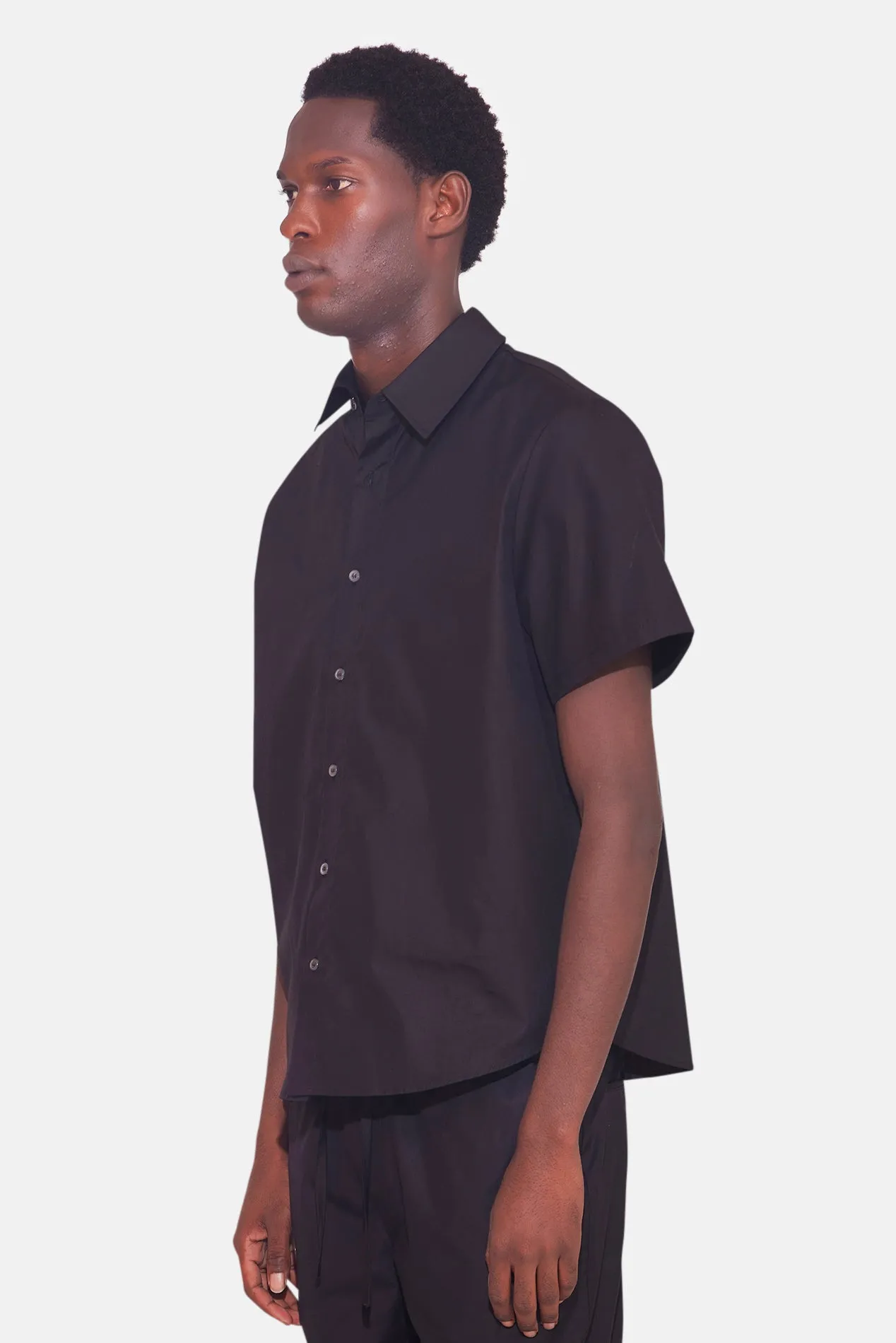 Poplin Short Sleeve Buttondown Black sold by Blue & Cream product image thumbnail 3
