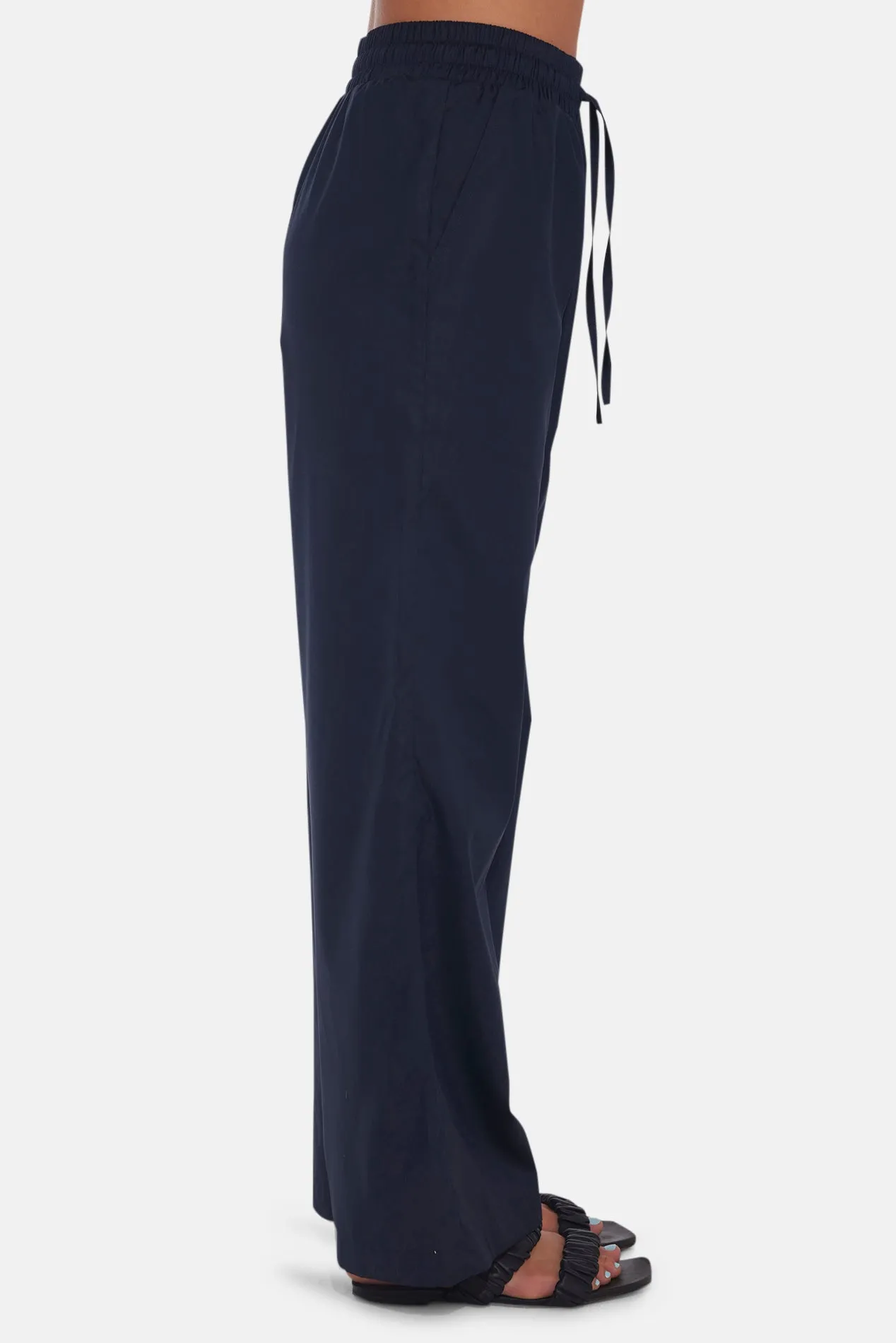 Georgica Beach Poplin Pant Navy sold by Blue & Cream product image thumbnail 2