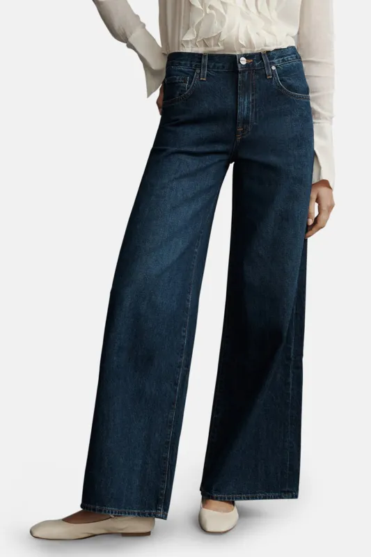 Tiny Dancer Jean In Dark Wash Denim sold by Blue & Cream