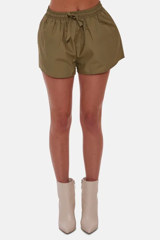 Avery Poplin Short Olive sold by Blue & Cream