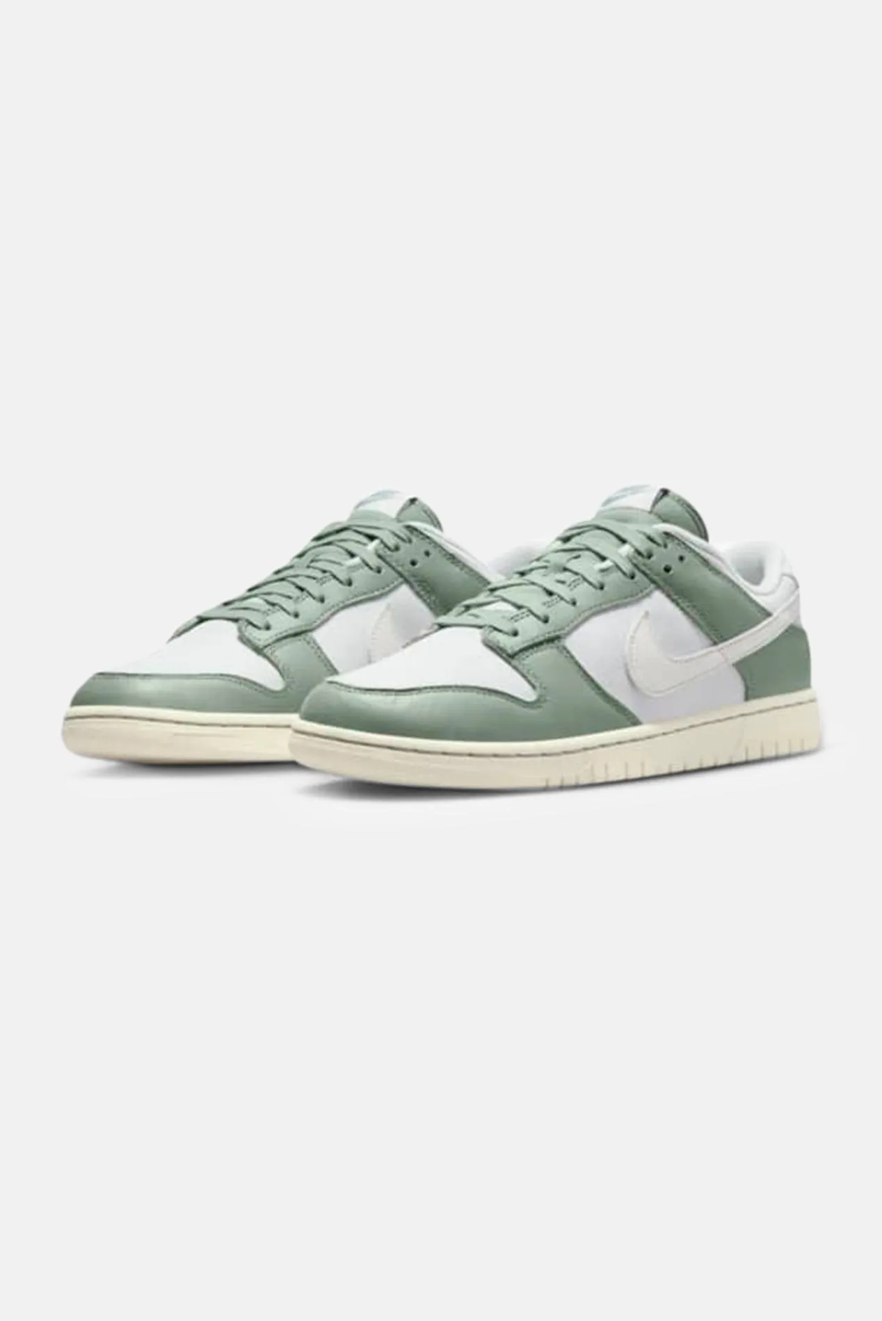 Men's Dunk Low Mica Green sold by Blue & Cream product image thumbnail 3