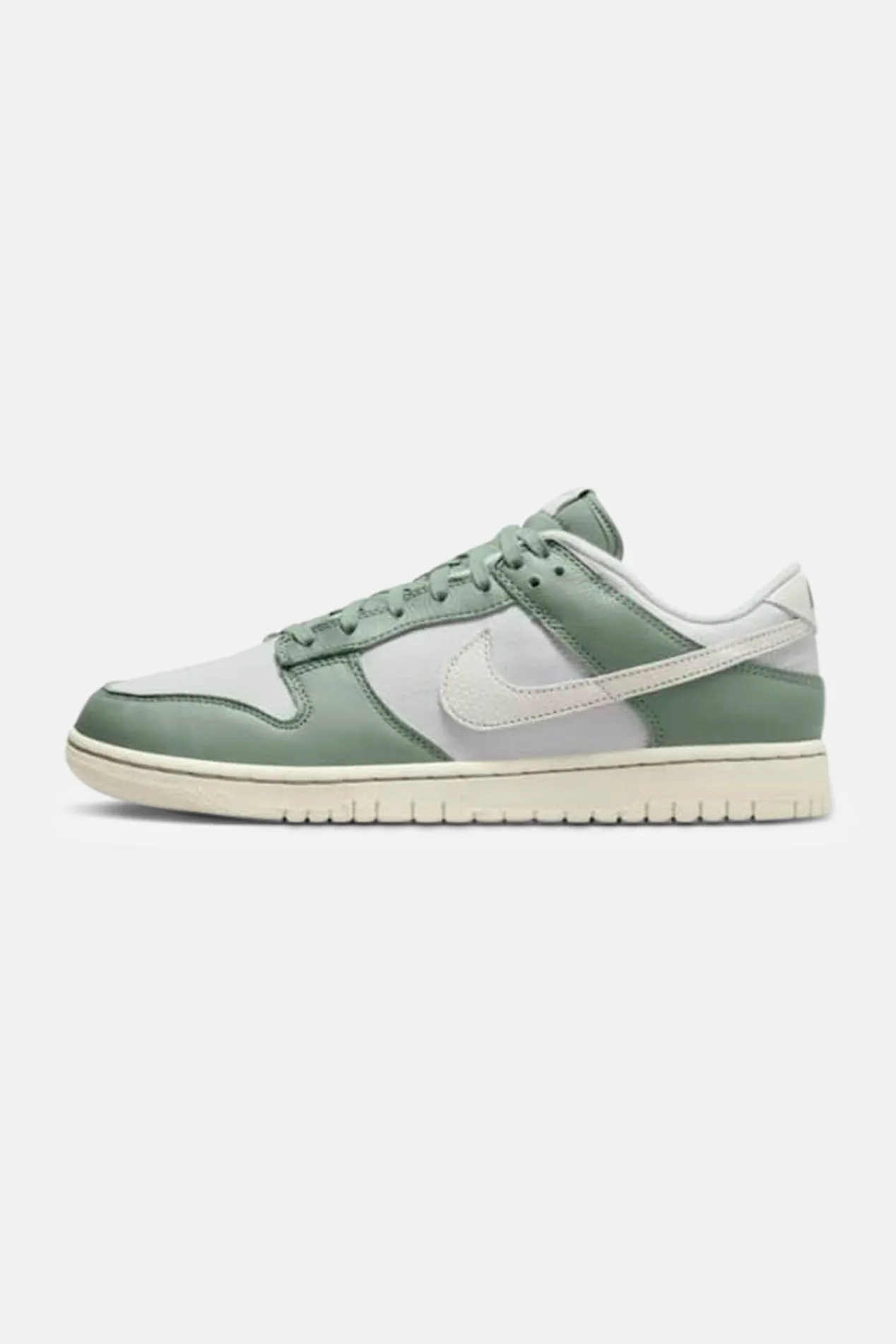 Men's Dunk Low Mica Green sold by Blue & Cream product image thumbnail 2
