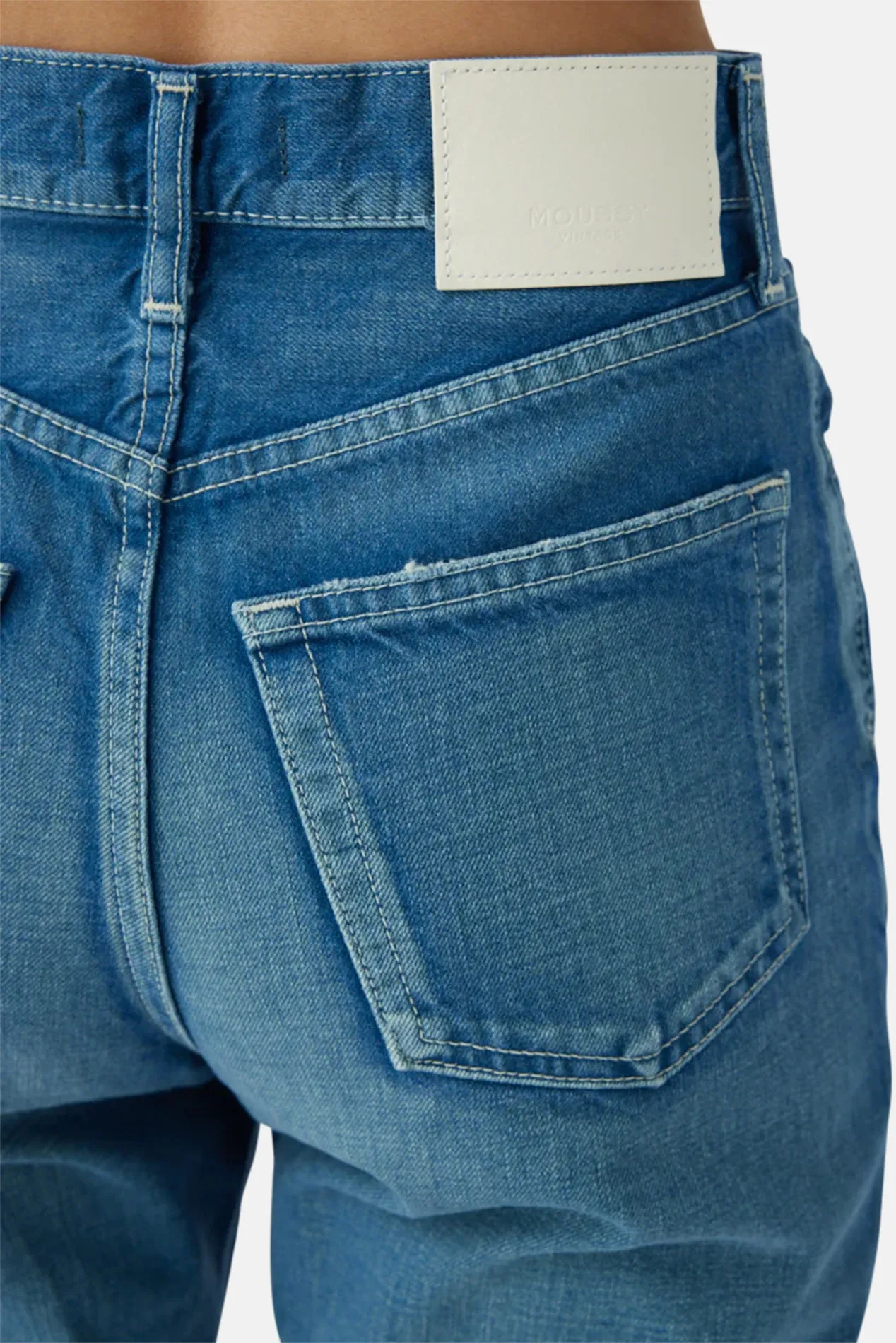 Walmore Wide Straight Jean Blue sold by Blue & Cream product image thumbnail 4