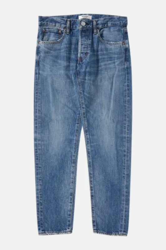 Macon Tapered Jean Light Blue sold by Blue & Cream