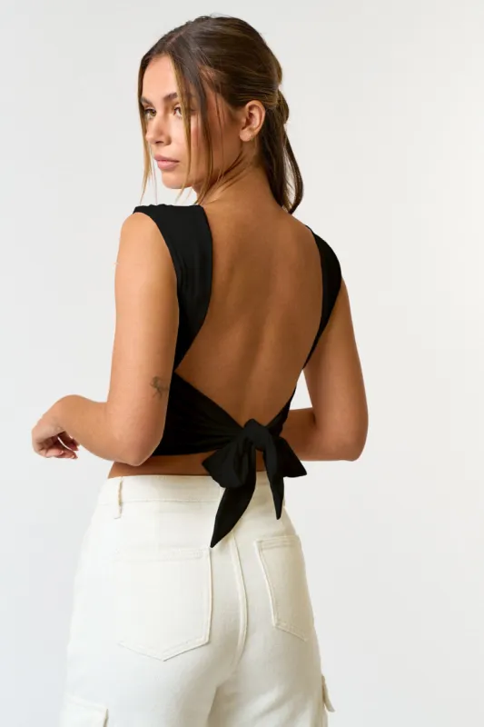 BT21092 sold by Blue Blush