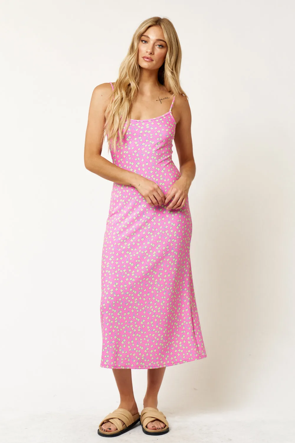 BD21083-4 sold by Blue Blush product image thumbnail 2