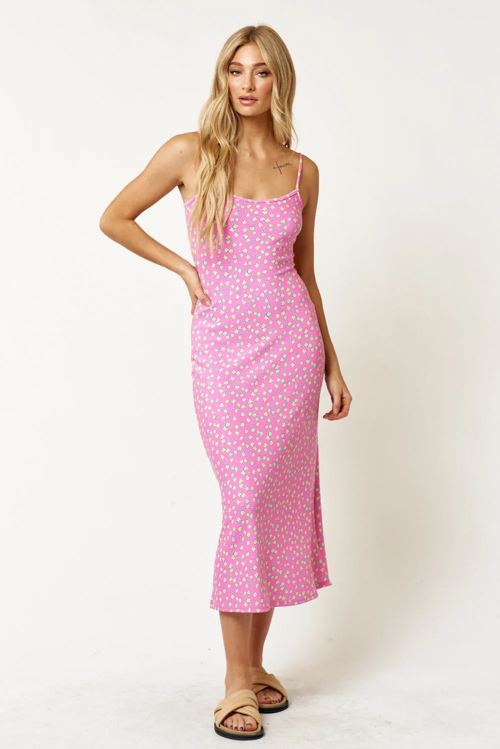 BD21083-4 sold by Blue Blush