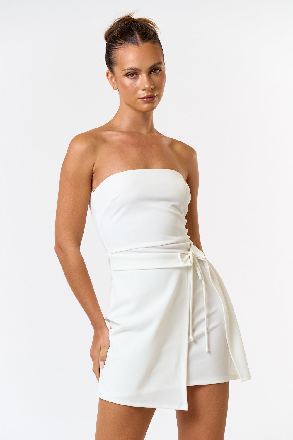 BD24050 sold by Blue Blush