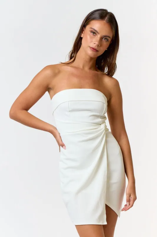 BD21831 sold by Blue Blush