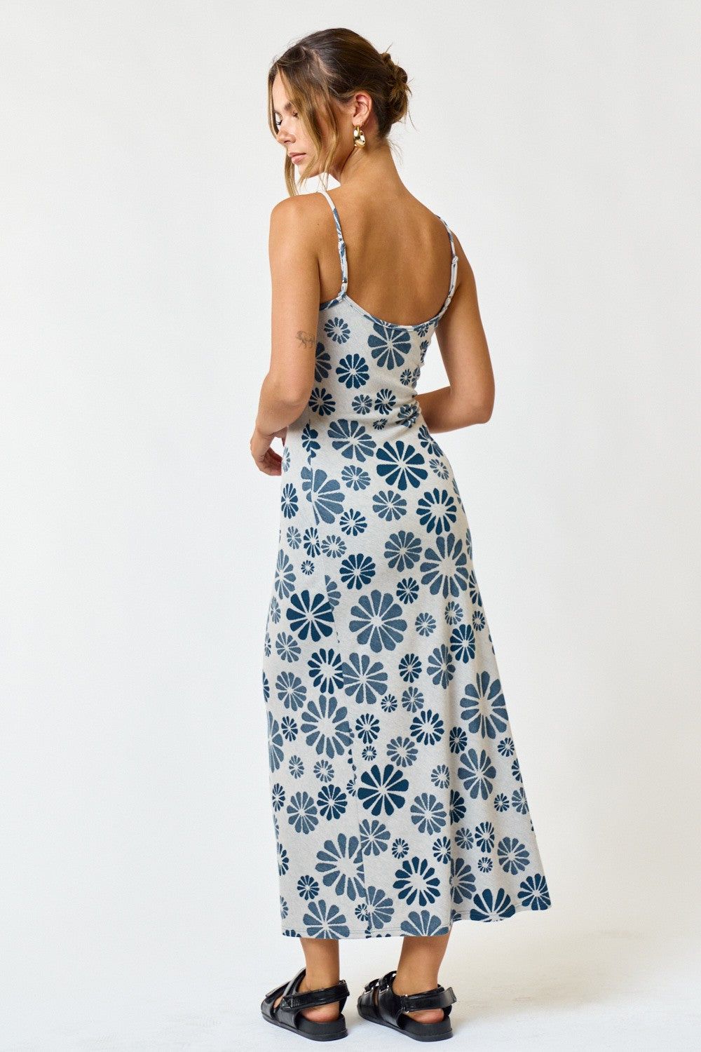 BD21083-2 sold by Blue Blush product image thumbnail 10