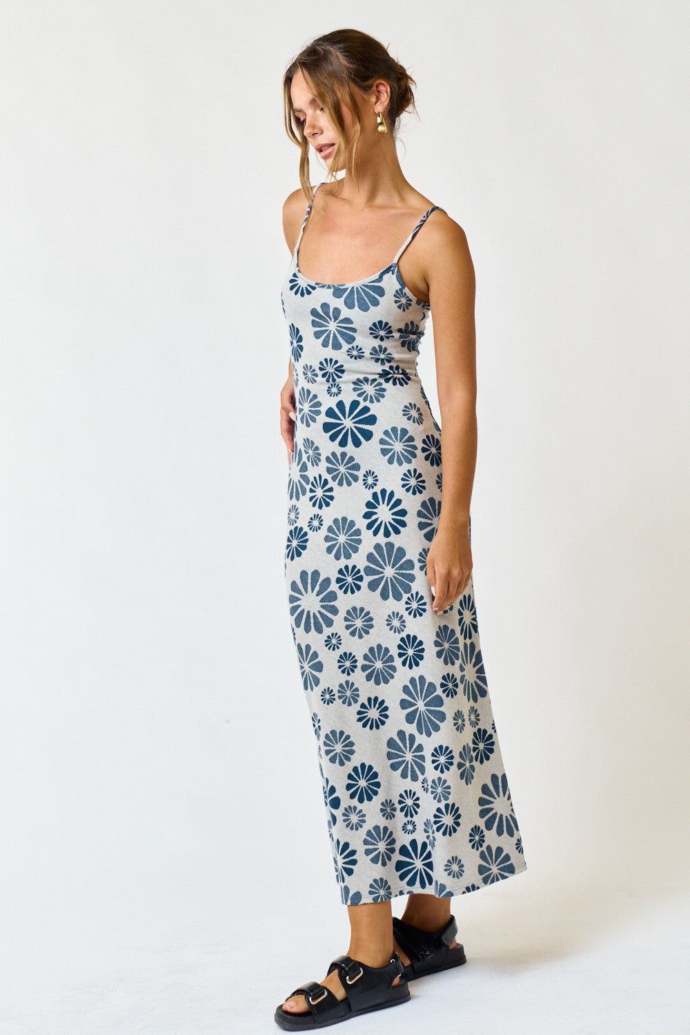 BD21083-2 sold by Blue Blush product image thumbnail 9