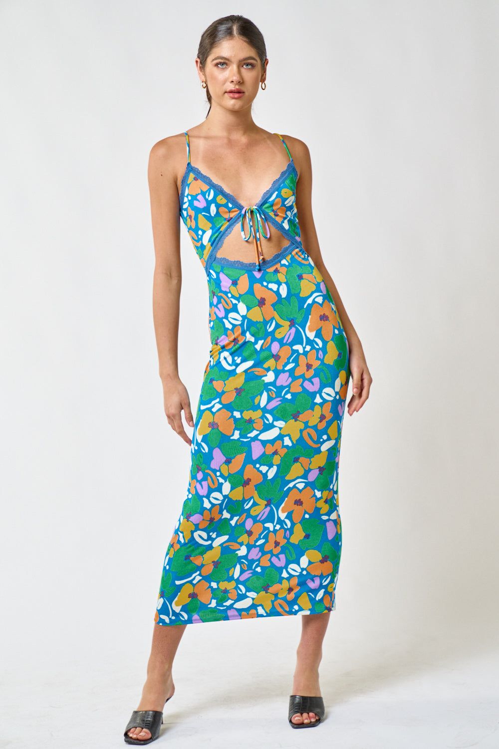 BD23269 sold by Blue Blush