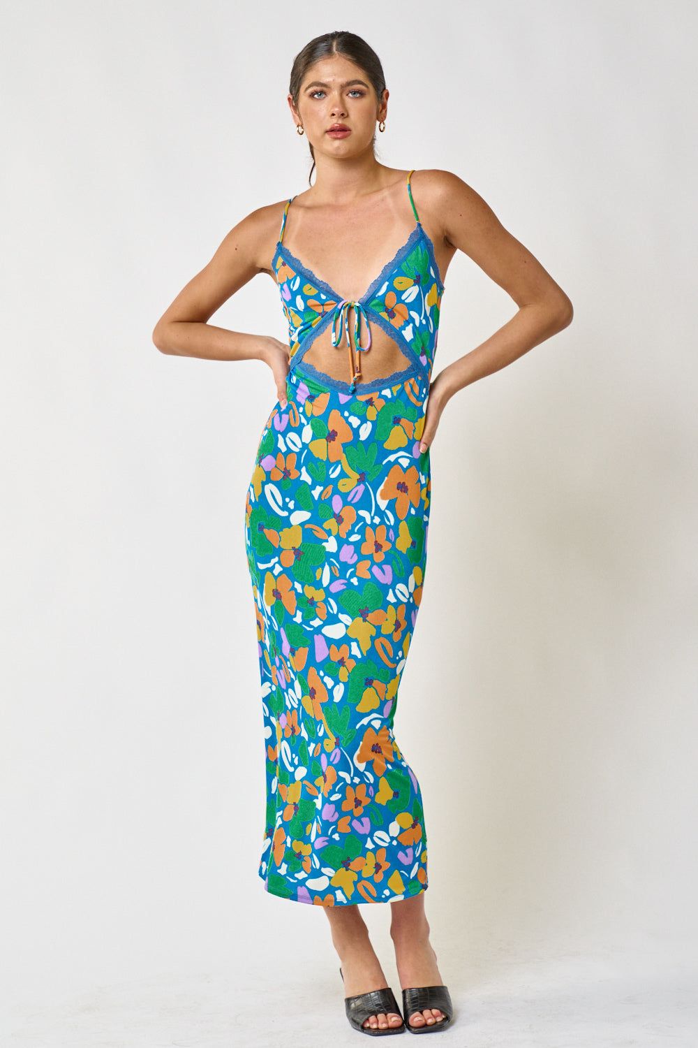 BD23269 sold by Blue Blush product image thumbnail 2