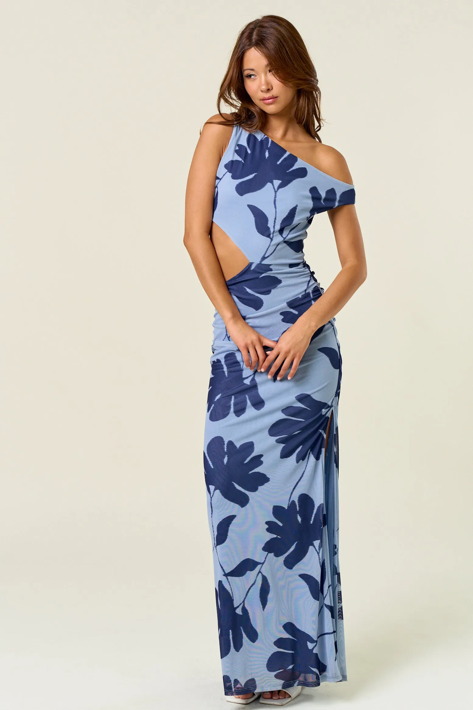 BD25557 sold by Blue Blush