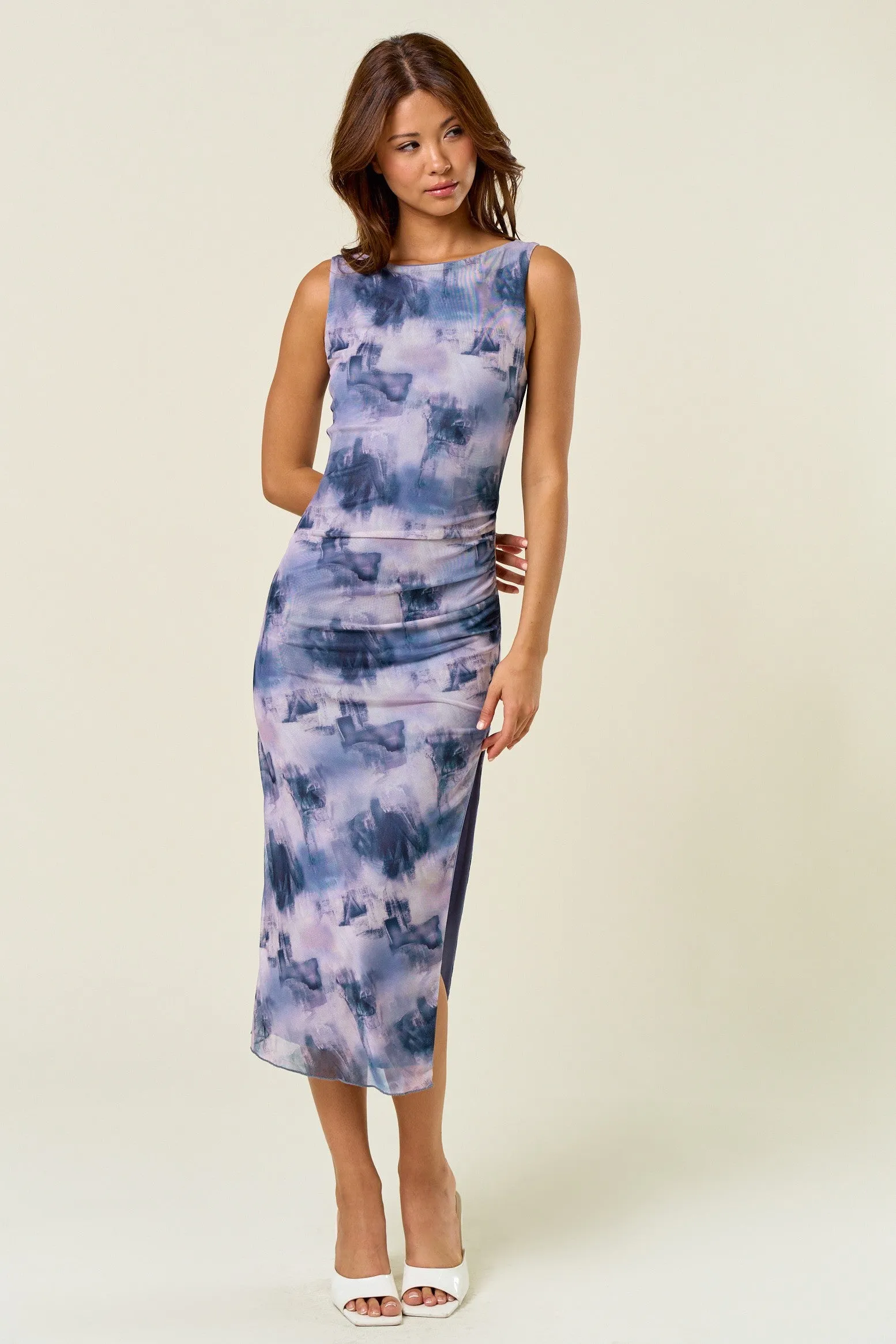 BD24687 sold by Blue Blush