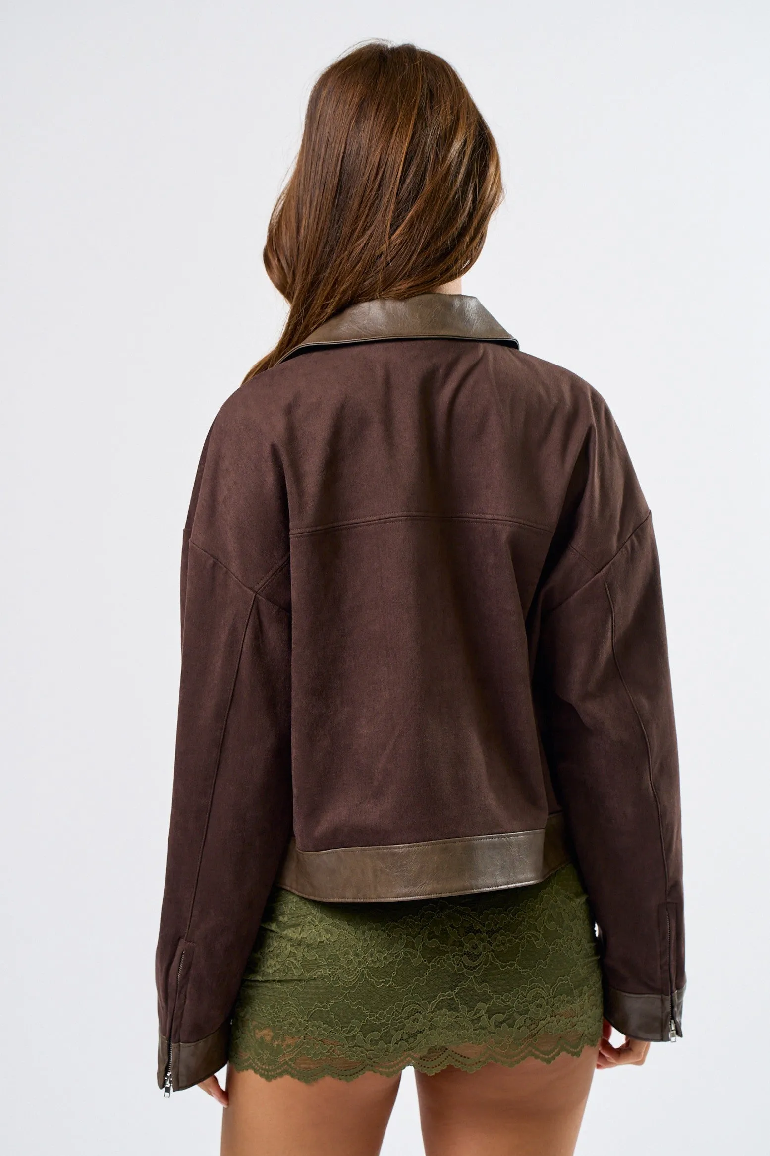 IBT33726 sold by Blue Blush product image thumbnail 3