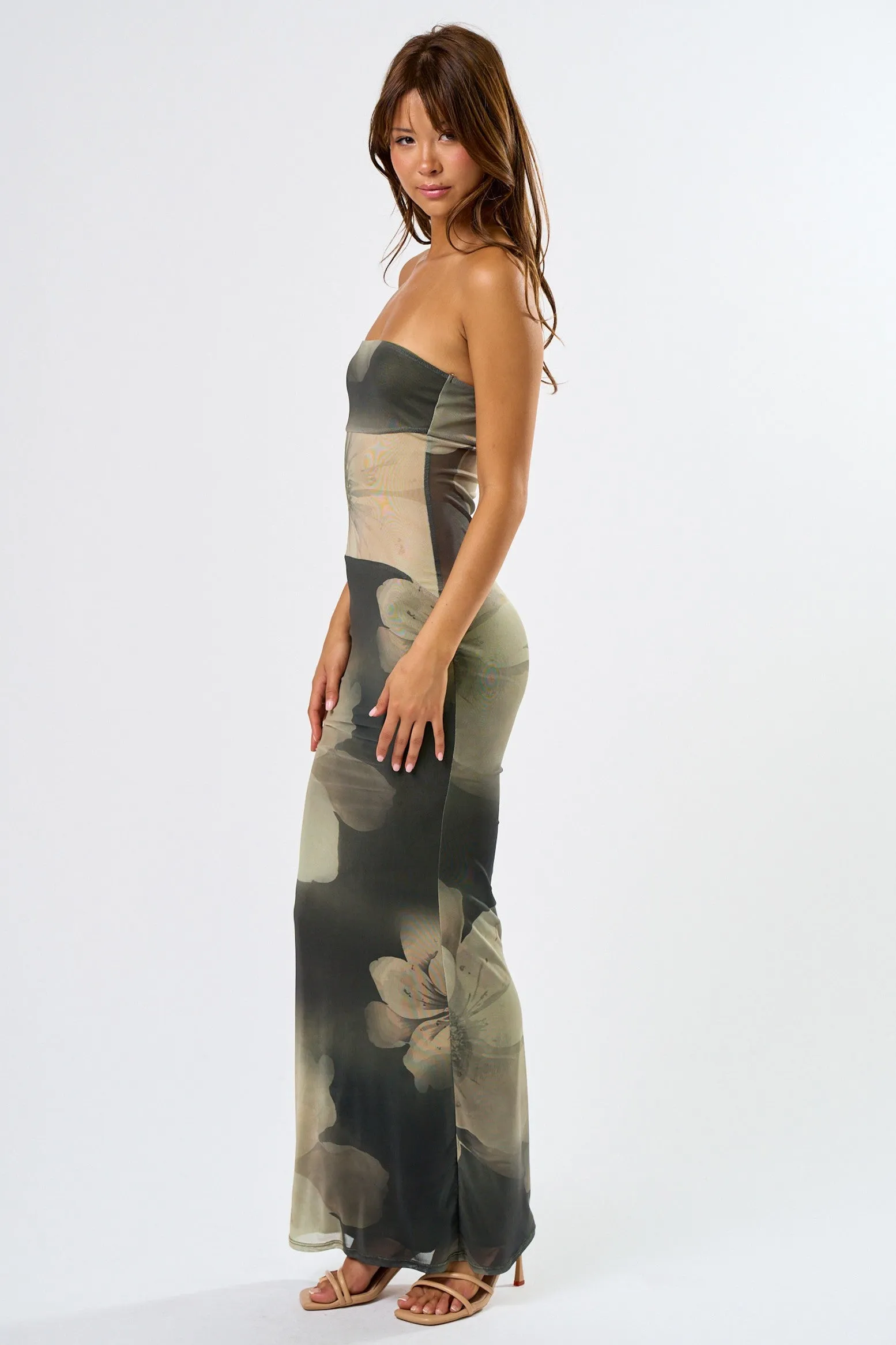 BD25549-1 sold by Blue Blush product image thumbnail 3