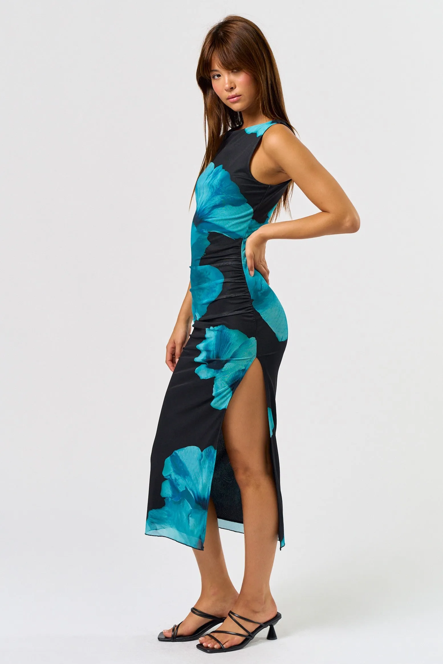 BD24687-1 sold by Blue Blush product image thumbnail 3