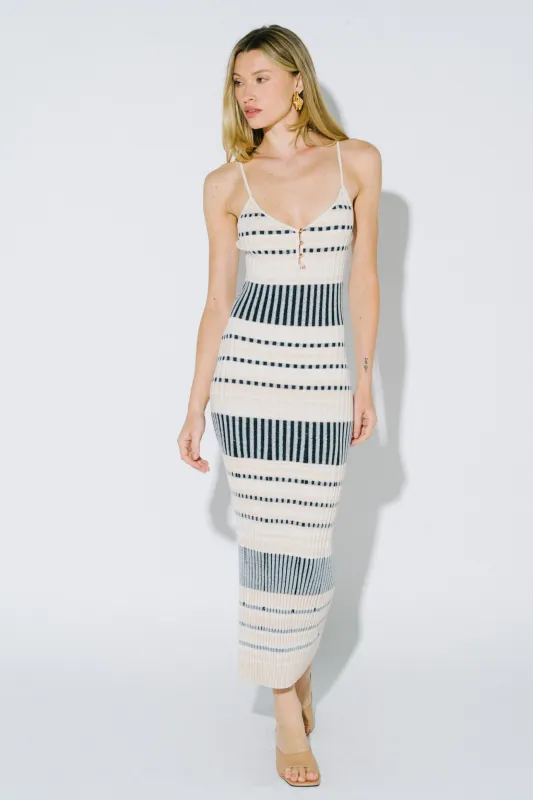 IBD35245 sold by Blue Blush