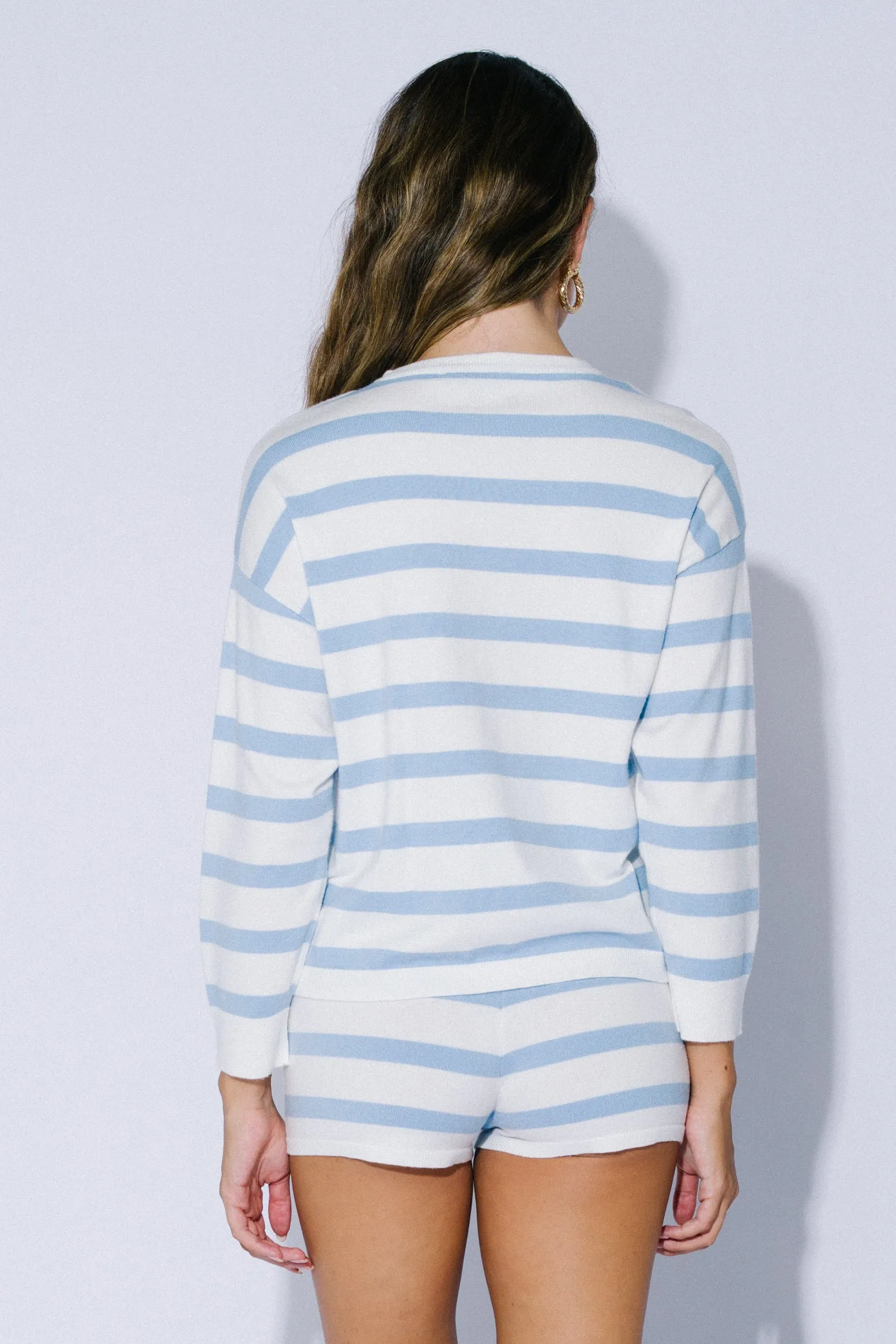 IBS33035 sold by Blue Blush product image thumbnail 4