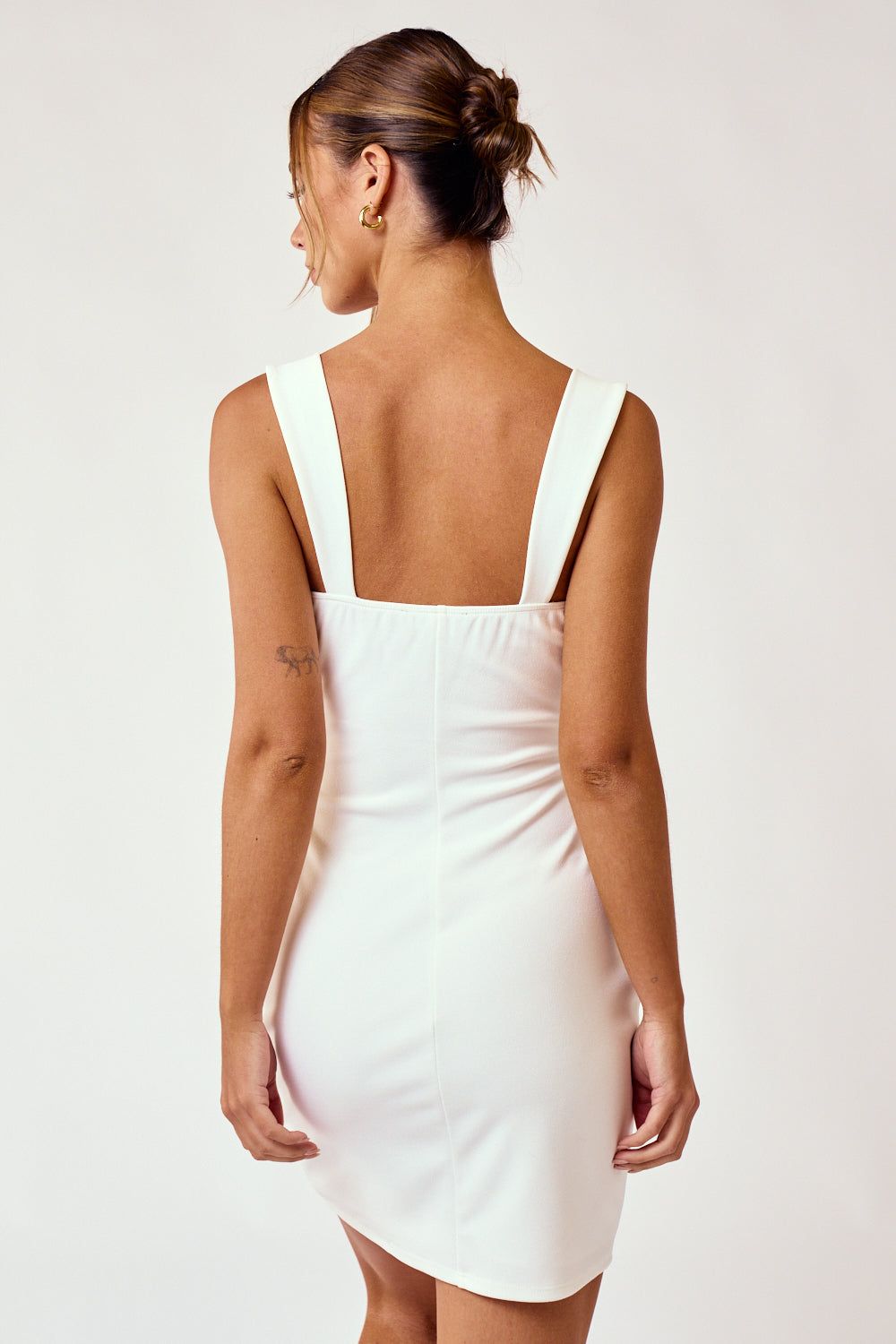 BD20087WH sold by Blue Blush product image thumbnail 5