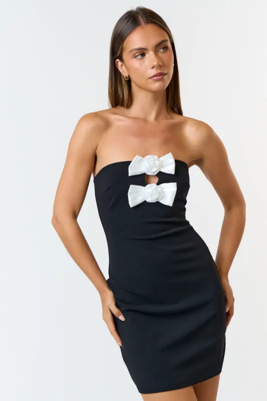 BD24190 sold by Blue Blush