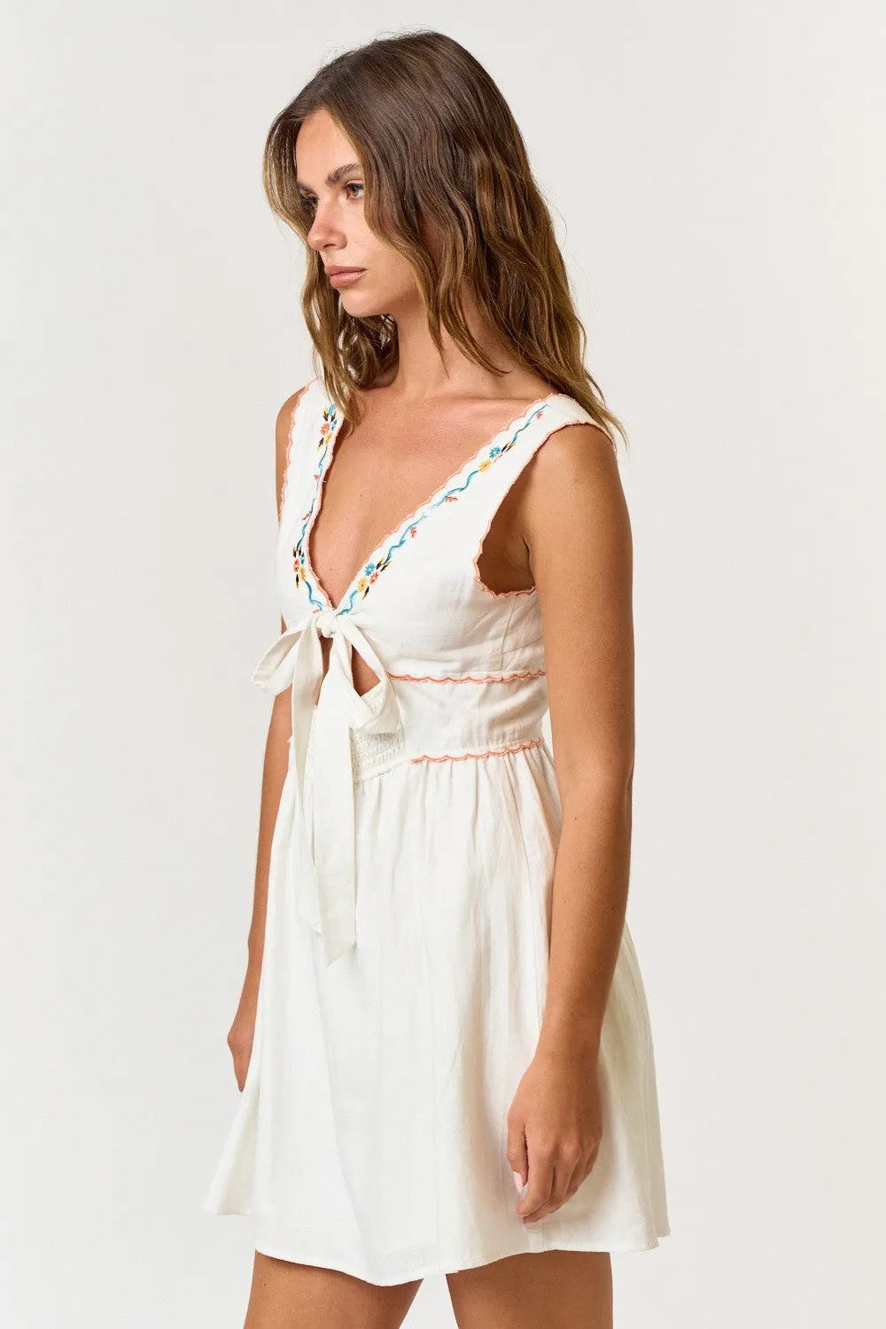 IBD31130 sold by Blue Blush product image thumbnail 3