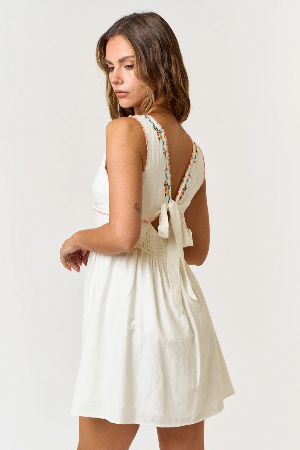 IBD31130 sold by Blue Blush product image thumbnail 2