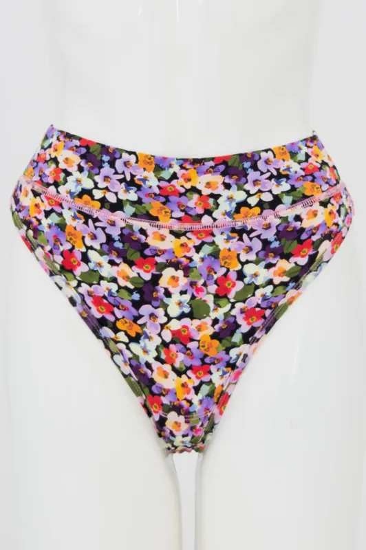 La Thong, Frolic, Bamboo sold by Blue Sky